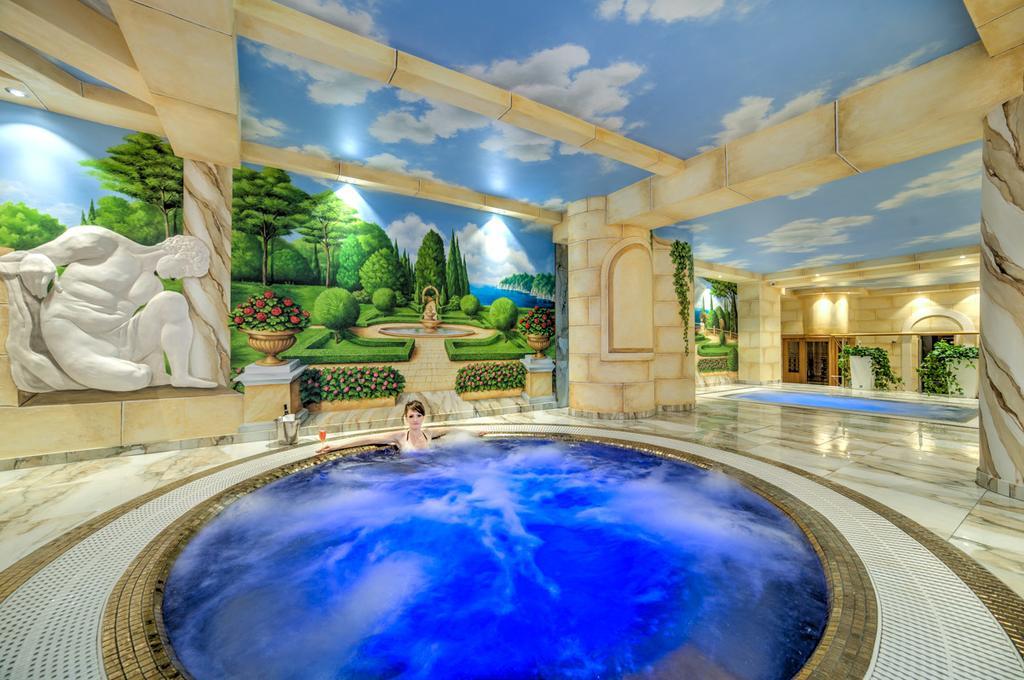 Hotel Krolewski ยานุฟ ลูเบลสกี ภายนอก รูปภาพ