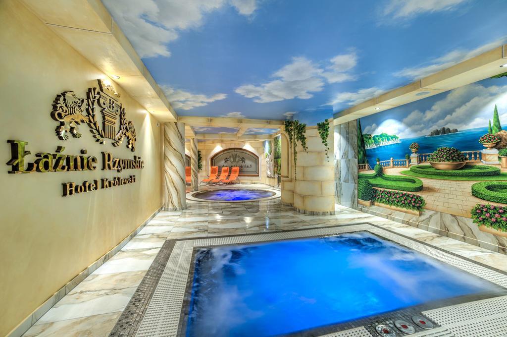 Hotel Krolewski ยานุฟ ลูเบลสกี ภายนอก รูปภาพ