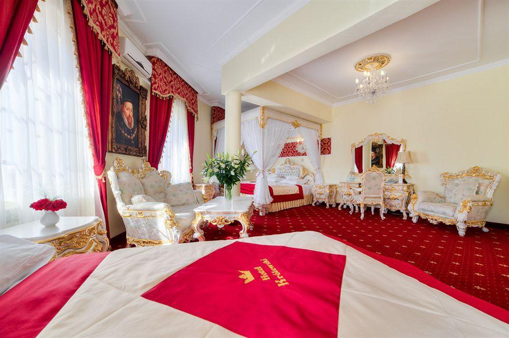 Hotel Krolewski ยานุฟ ลูเบลสกี ภายนอก รูปภาพ